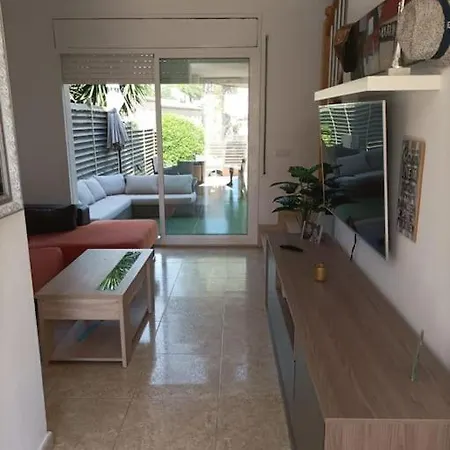 Adosada, Piscina, Familia Y Vacaciones Casa vacanze Pobla de Montornés